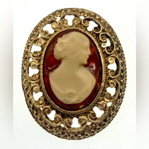 Vintage MCM Victorian Revival Cameo Brooch Gold Tone Filigree Lady Portrait Pin